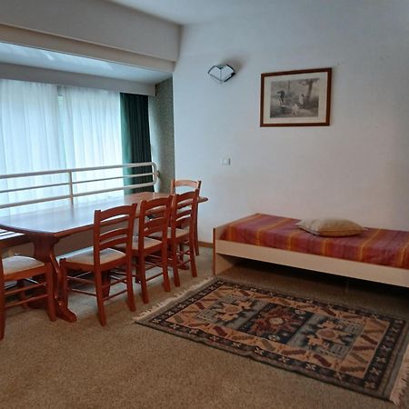 Appartamenti Vacanze Casa -Residence Albare - Check In Vacanze Casa - Marilleva 900 Екстериор снимка