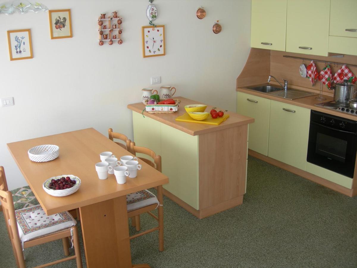 Appartamenti Vacanze Casa -Residence Albare - Check In Vacanze Casa - Marilleva 900 Екстериор снимка