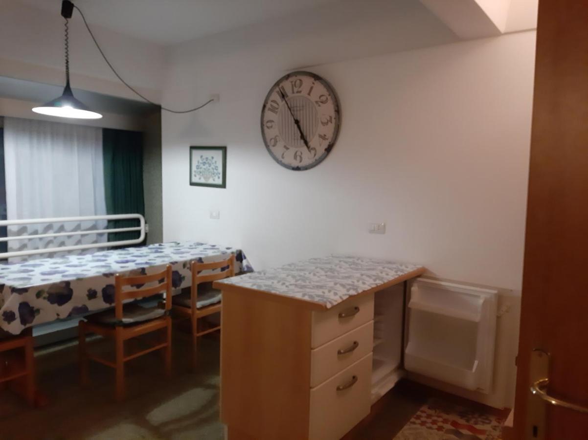 Appartamenti Vacanze Casa -Residence Albare - Check In Vacanze Casa - Marilleva 900 Екстериор снимка